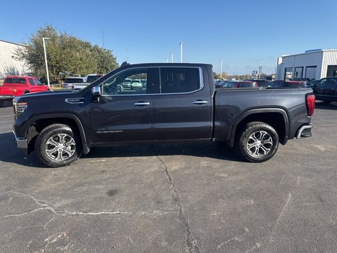 Used 2024 GMC Sierra 1500 SLT image 6