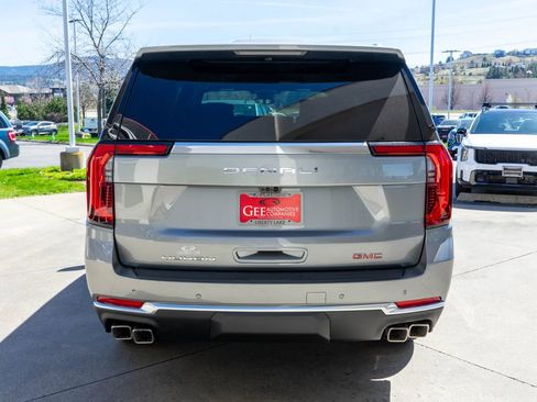 New 2026 GMC Yukon XL Denali w/ Denali Reserve Package AWD/4WD image 6