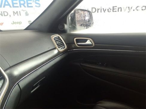 Used 2015 Jeep Grand Cherokee Overland w/ Advanced Technology Group image 23