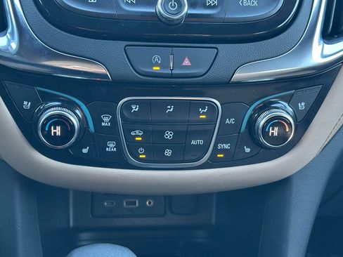 Certified 2024 Chevrolet Equinox Premier image 12