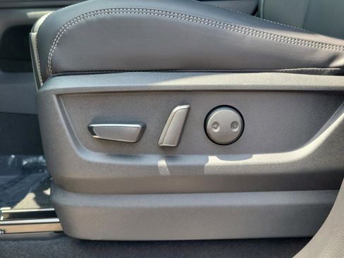 New 2025 Nissan Armada PRO-4X image 24