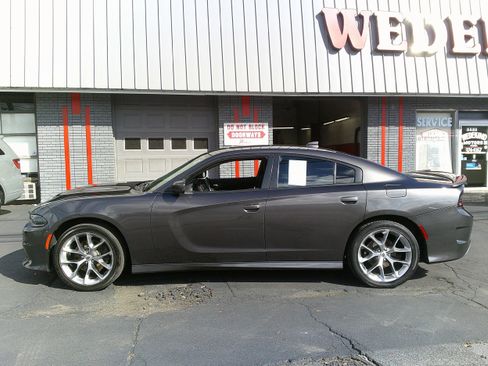 Used 2021 Dodge Charger GT image 4