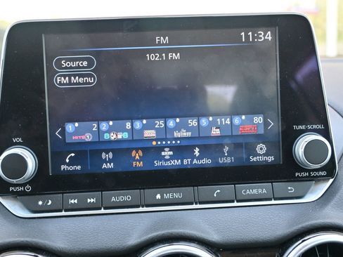 Used 2023 Nissan Sentra SV FWD image 13