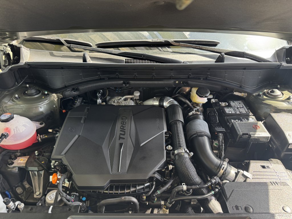 Used 2024 Hyundai Santa Fe Calligraphy FWD image 46