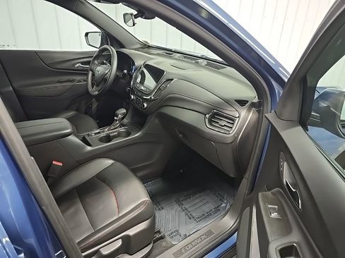 Used 2024 Chevrolet Equinox RS w/ RS Leather Package image 16