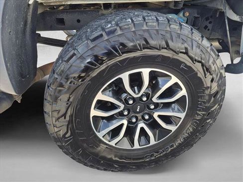 Used 2014 Ford F150 Raptor w/ Equipment Group 801A Luxury AWD/4WD image 19
