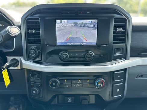 Used 2023 Ford F150 XLT w/ Trailer Tow Package image 7