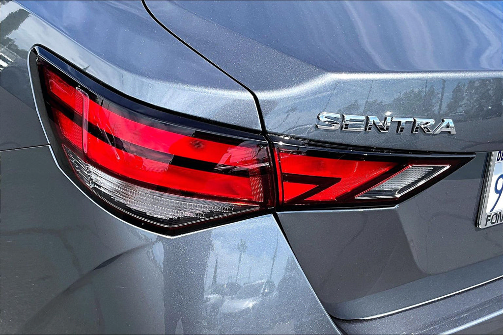 Certified 2025 Nissan Sentra S FWD image 22