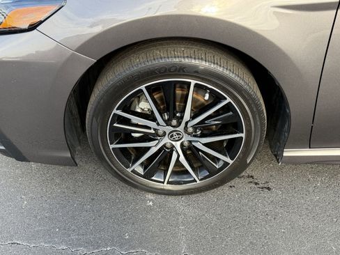 Used 2023 Toyota Camry SE w/ Convenience Package image 26