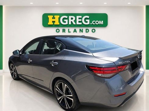 Used 2022 Nissan Sentra SR w/ Electronics Package FWD image 2