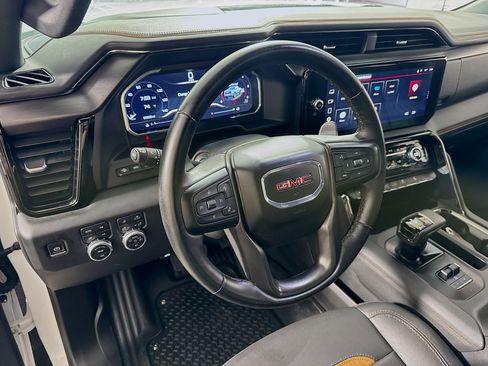 Used 2023 GMC Sierra 1500 AT4 w/ AT4 Premium Package AWD/4WD image 25