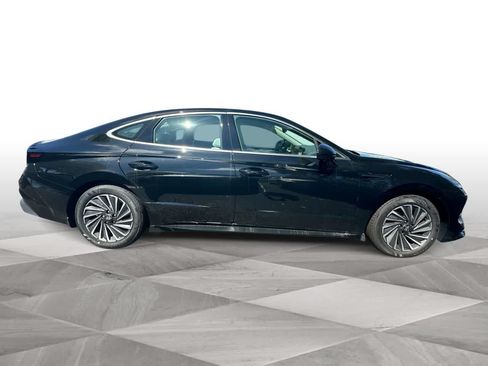 Used 2025 Hyundai Sonata SEL FWD image 9