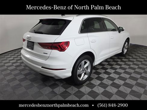 Used 2020 Audi Q3 2.0T Premium Plus w/ Premium Plus Package image 6