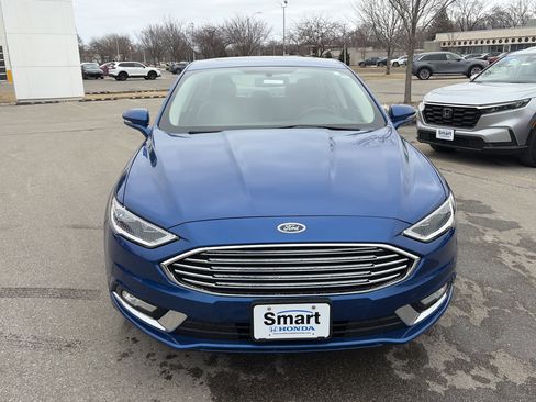 Used 2017 Ford Fusion Titanium image 2