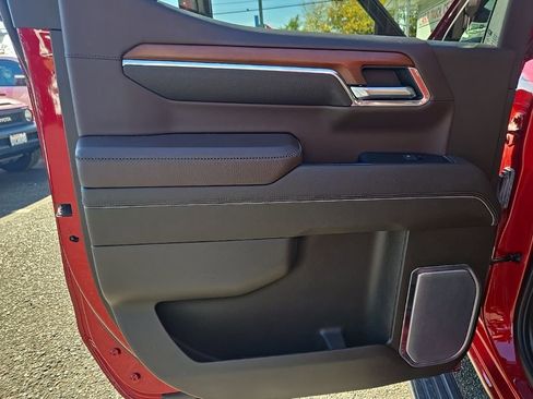 Used 2023 GMC Sierra 1500 Denali w/ Denali Reserve Package image 28