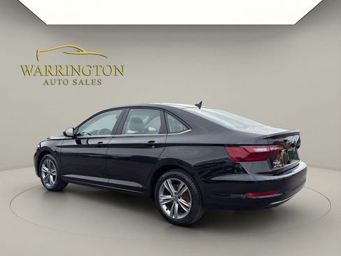 Used 2024 Volkswagen Jetta SE FWD image 5