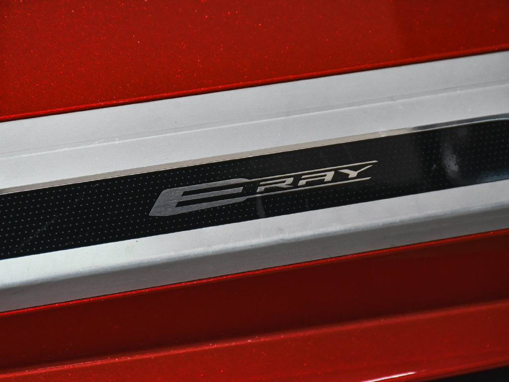 Used 2025 Chevrolet Corvette E-Ray AWD/4WD image 14