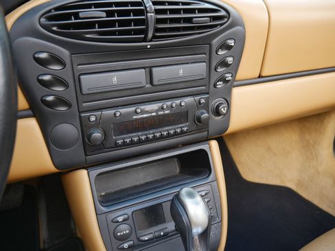 Used 2002 Porsche Boxster RWD image 84