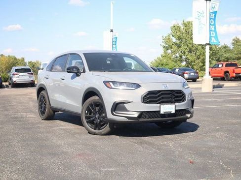 New 2026 Honda HR-V Sport image 2