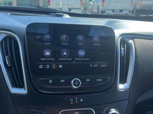 Used 2025 Chevrolet Malibu LS FWD image 38