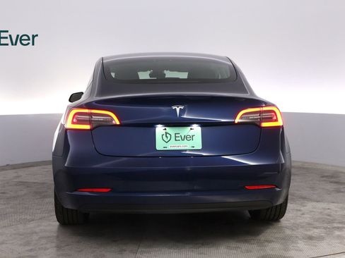 Used 2022 Tesla Model 3 RWD image 15