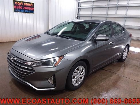 Used 2019 Hyundai Elantra SE image 4