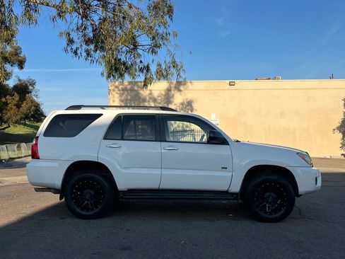 Used 2009 Toyota 4Runner Sport image 5
