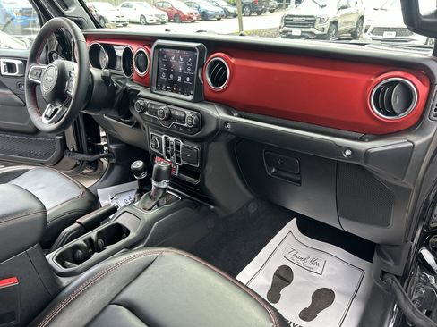 Used 2023 Jeep Gladiator Rubicon w/ LED Lighting Group AWD/4WD image 29