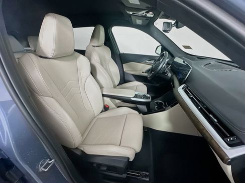 Used 2023 BMW X1 xDrive28i w/ Premium Package AWD/4WD image 29