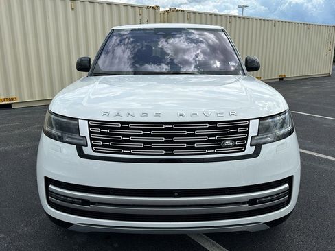 Used 2023 Land Rover Range Rover Autobiography image 2