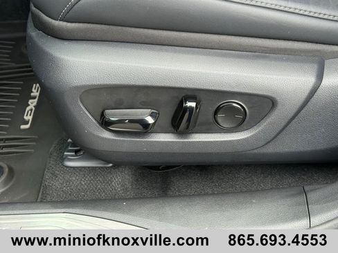 Used 2025 Lexus RX 500h F Sport image 11