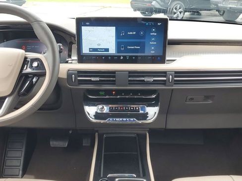 Certified 2024 Lincoln Corsair AWD w/ Equipment Group 101A image 22