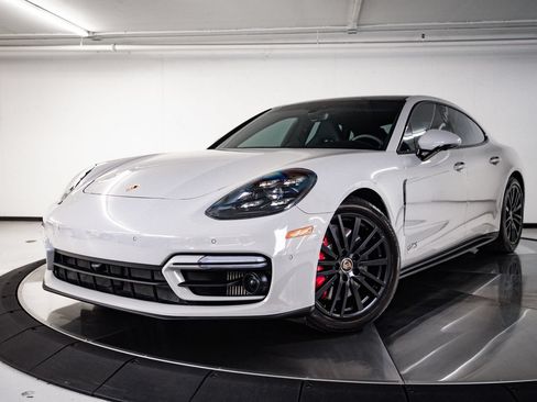 Used 2022 Porsche Panamera GTS AWD/4WD image 1