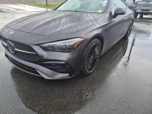 Used 2024 Mercedes-Benz CLE 300 4MATIC Coupe image 2
