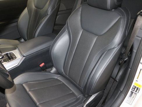 Certified 2024 BMW 440i xDrive Convertible w/ Premium Package image 17