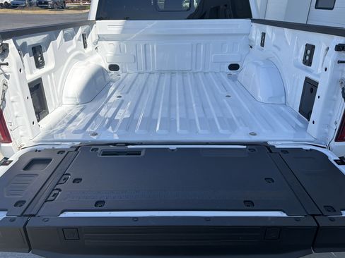 Used 2025 Ford F150 Lariat w/ Equipment Group 501A Mid AWD/4WD image 30