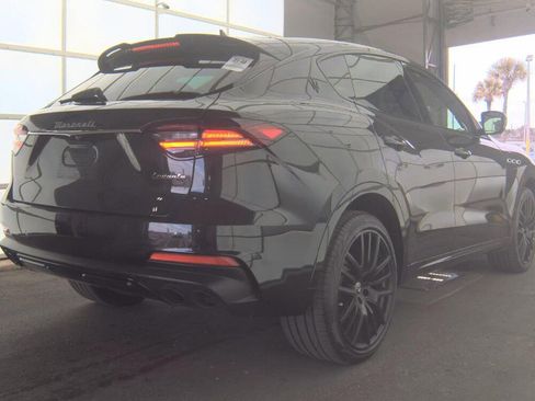 Used 2022 Maserati Levante Modena image 5