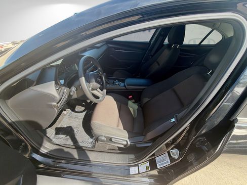 Used 2021 MAZDA MAZDA3 s FWD image 18