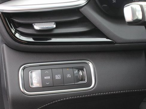 New 2025 Buick Enclave Preferred w/ Super Cruise Package image 18