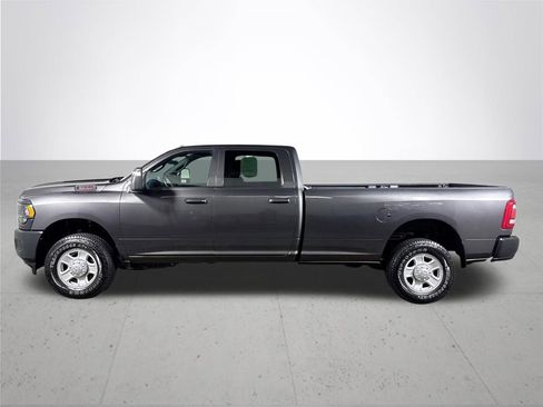 Certified 2024 RAM 2500 Tradesman w/ Safety Group AWD/4WD image 10