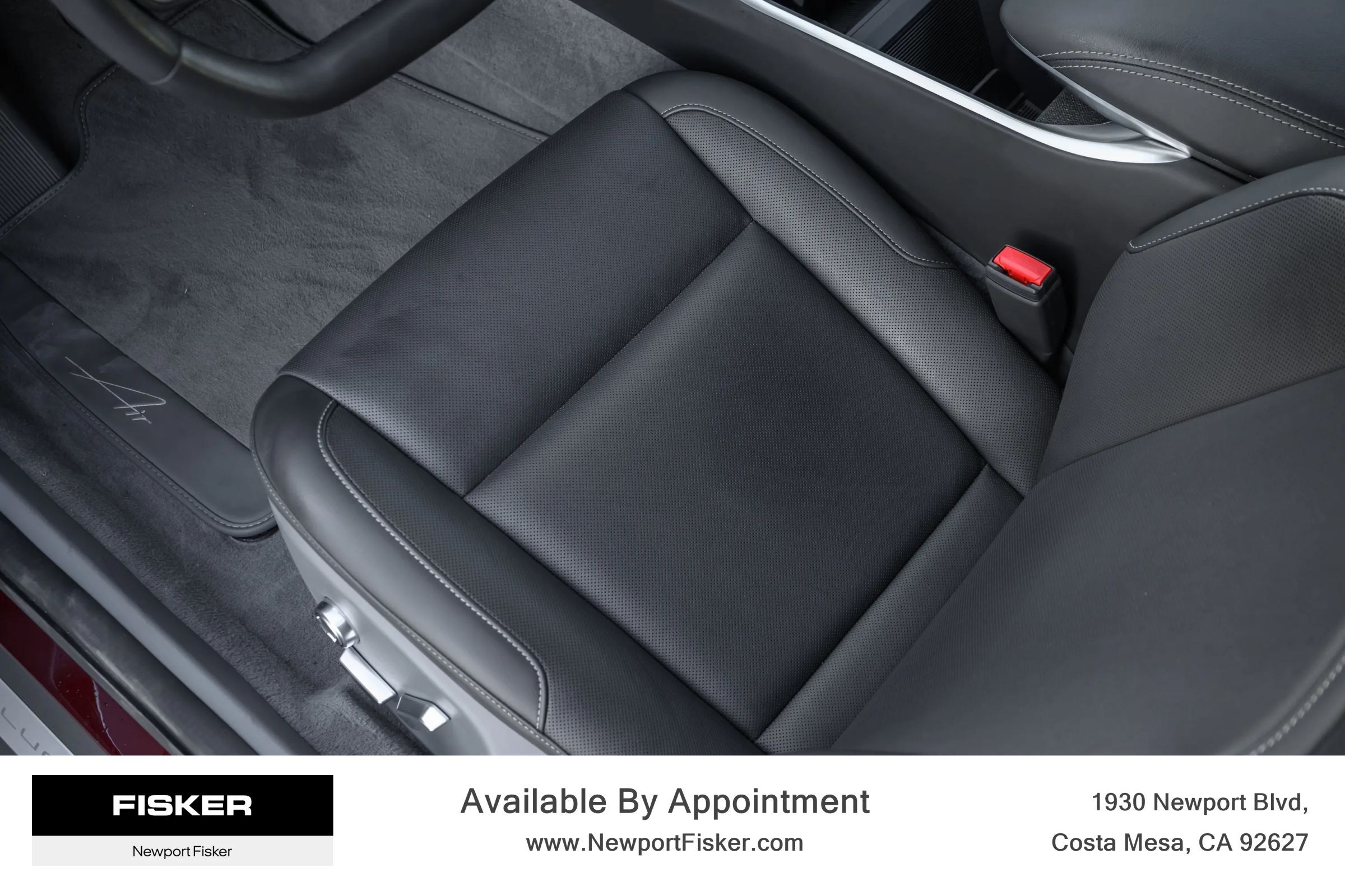 Used 2024 Lucid Air Pure RWD image 13
