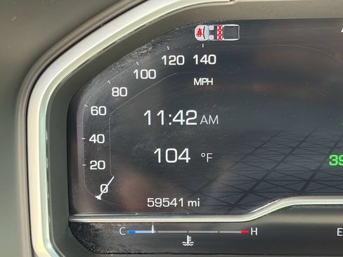 Certified 2024 GMC Sierra 1500 AT4 w/ Technology Package AWD/4WD image 20