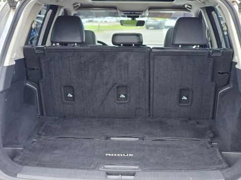 Certified 2023 Nissan Rogue Platinum w/ Platinum Premium Package image 31