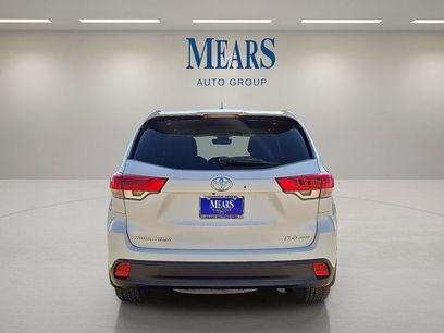 Used 2018 Toyota Highlander XLE