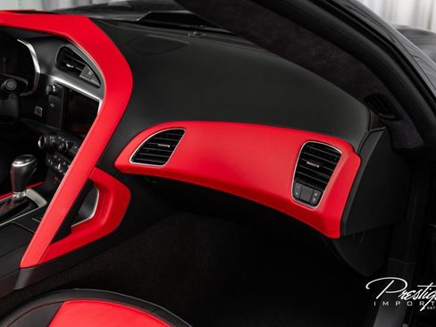 Used 2016 Chevrolet Corvette Z06 w/ 3LZ Preferred Equipment Group image 52