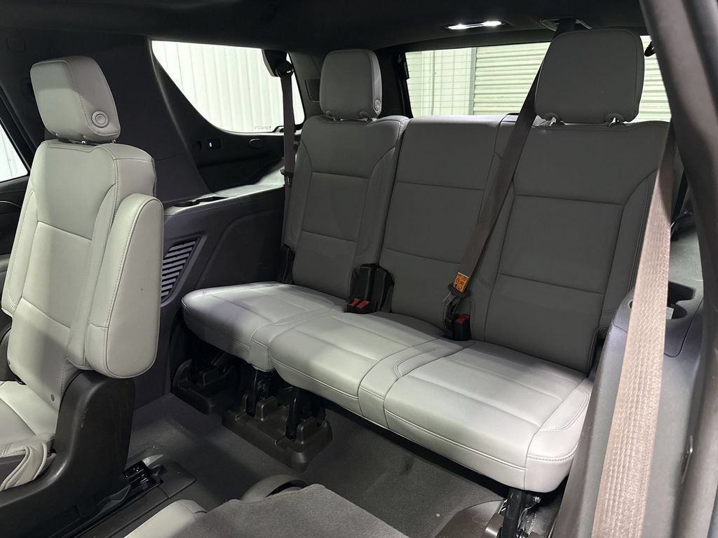 Used 2023 Chevrolet Tahoe LT w/ LT Signature Package RWD image 26