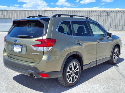Used 2024 Subaru Forester Limited image 5