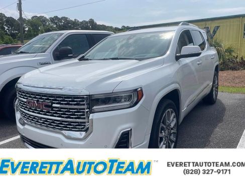 Used 2023 GMC Acadia Denali w/ Denali Ultimate Package FWD image 1