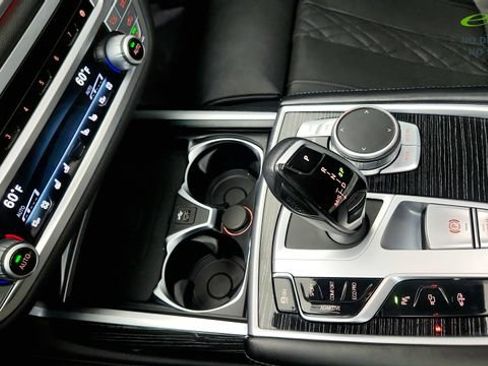Used 2022 BMW 750i xDrive w/ M Sport Package AWD/4WD image 63