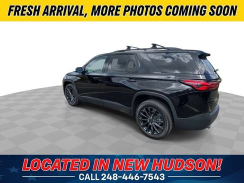 Used 2023 Chevrolet Traverse RS w/ LPO, Floor Liner Package AWD/4WD image 8